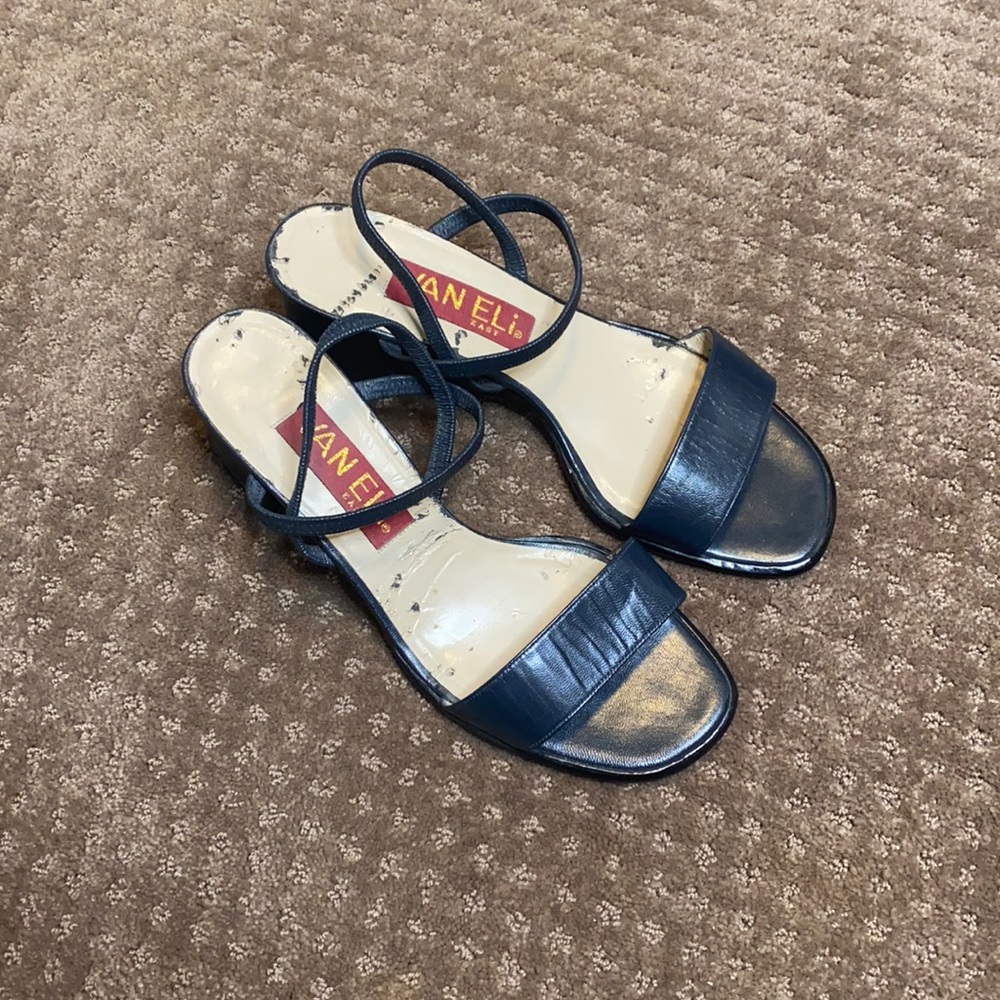 VINTAGE van Eli east dark navy sandals 8.5M